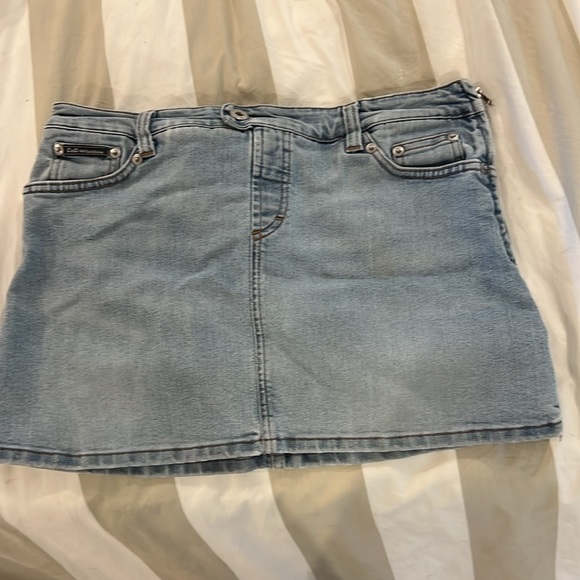 Dolce and Gabana Y2K vintage denim mini skirt with stretch 28/42 size 2 in US - Picture 3 of 8